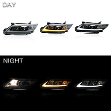 Załaduj zdjęcie do przeglądarki galerii, VLAND Headlamp Car Headlights Assembly for Toyota Camry 2010 2011 Headlight with moving turn signal Dual Beam Lens Plug-and-play